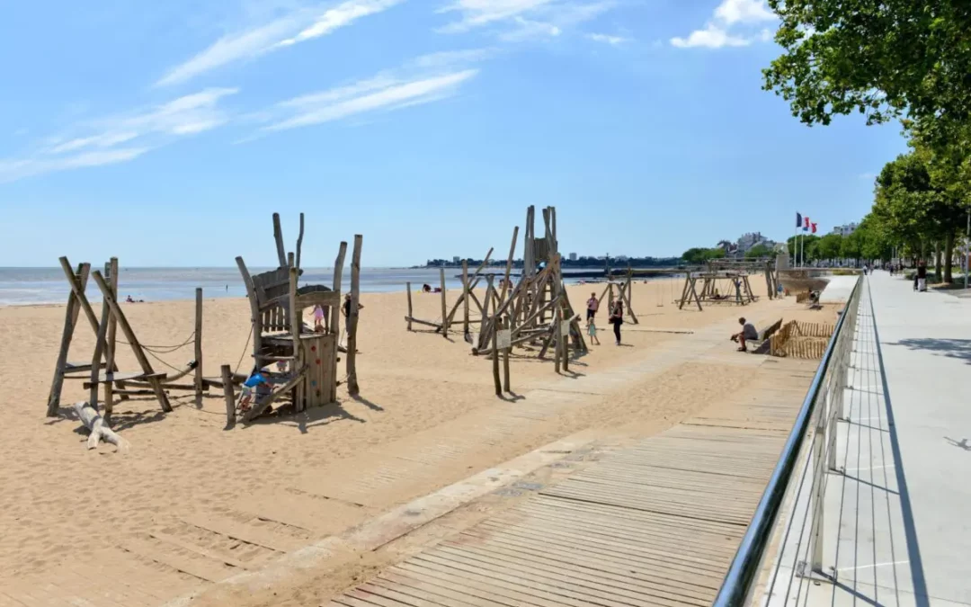 Aire de jeu – Grande Plage de Saint-Nazaire