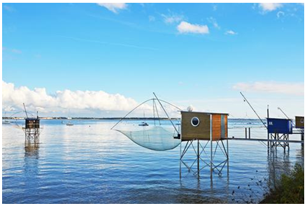 Les pêcheries : les cabanes les pieds dans l’eau